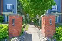 53 8767 162 STREET - thumbnail 3