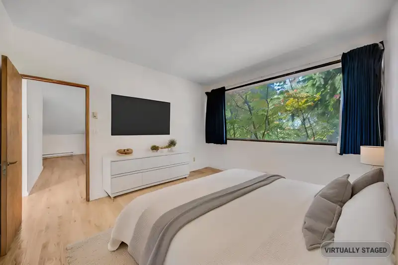 2599 W 1ST AVENUE - photo 4 of 40