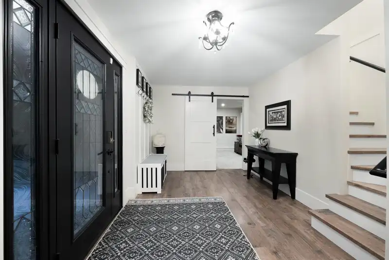 4960 COLEMAN PLACE - photo 2 of 39