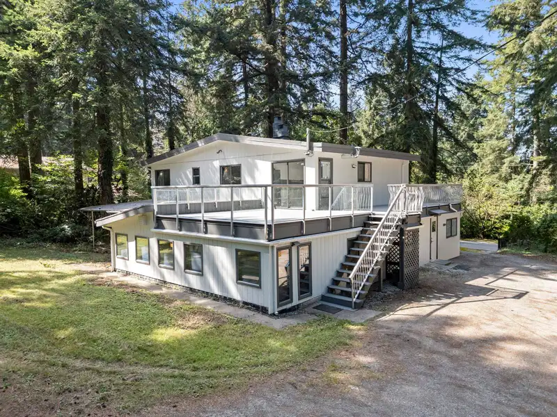 14340 28TH AVENUE - photo 3 of 38