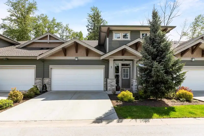 47 7138 210 STREET - photo 1 of 40