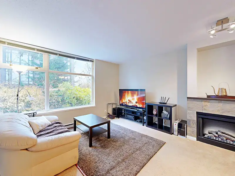 101 9298 UNIVERSITY CRESCENT - photo 1 of 14