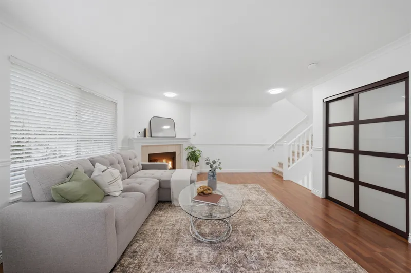 1 1216 JOHNSON STREET - photo 3 of 25