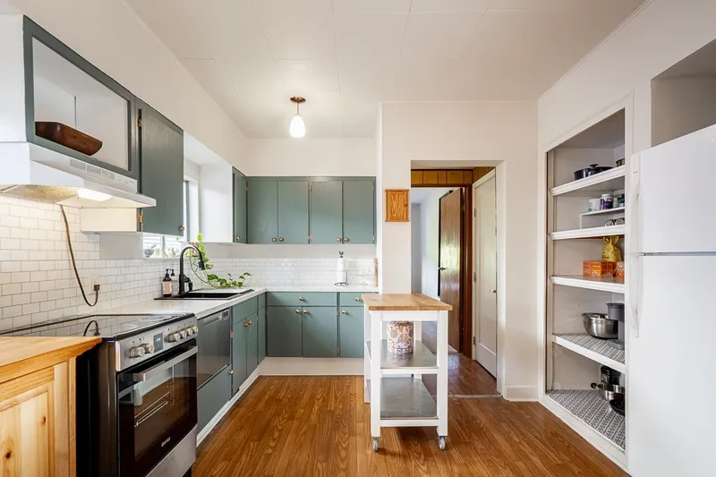 3446 CHURCH STREET - photo 2 of 25