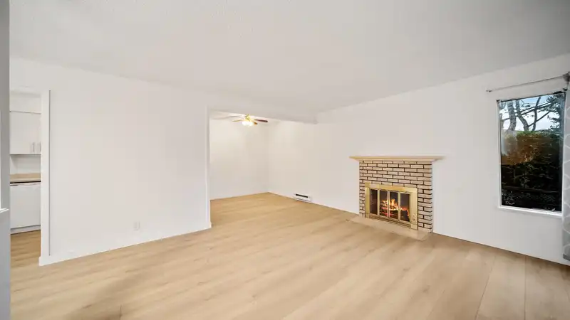 916 10620 150 STREET - photo 3 of 24
