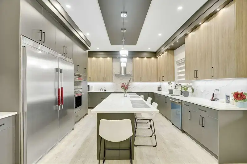 2828 BABICH STREET - photo 3 of 22