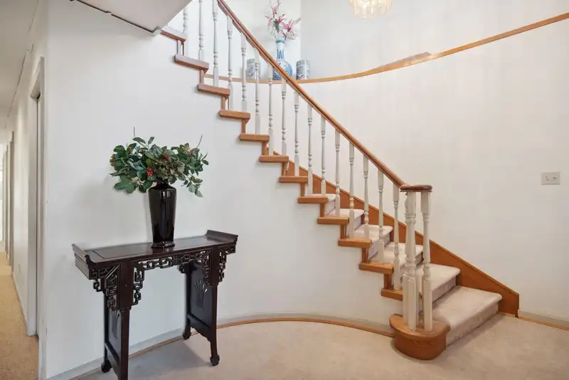 2760 W 20TH AVENUE - photo 3 of 39