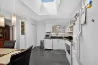 11627 72A AVENUE - thumbnail 9