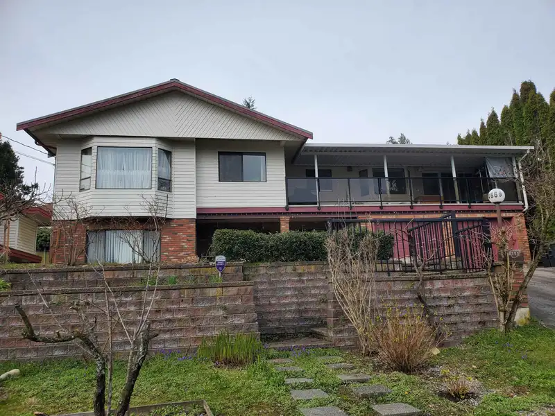 4669 PORTLAND STREET - photo 1 of 14