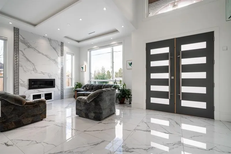 12080 WESTMINSTER HIGHWAY - photo 3 of 25