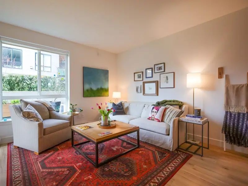 224 3131 MURRAY STREET - photo 3 of 25