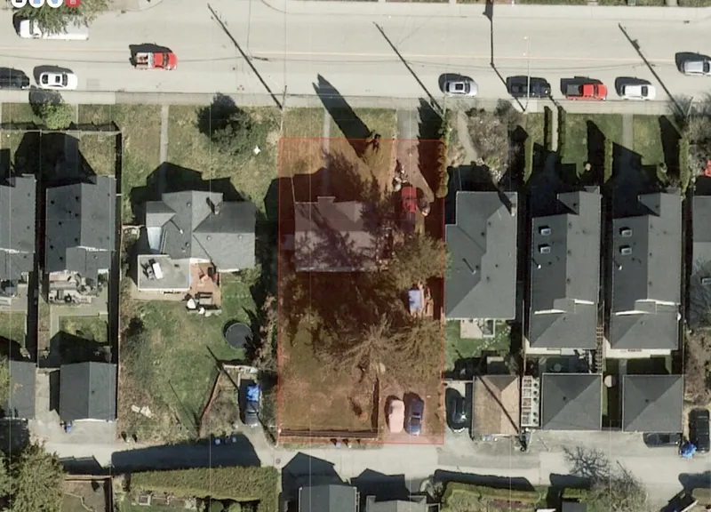 320 HOLMES STREET - photo 2 of 22