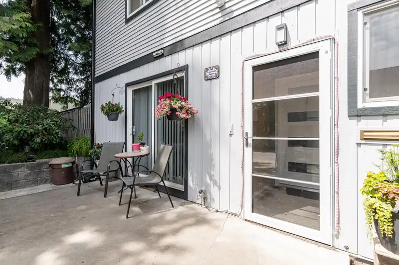 3001 FIRBROOK PLACE - photo 3 of 30