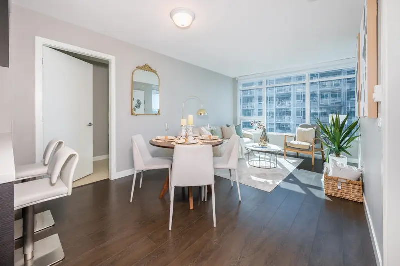 1216 6188 NO. 3 ROAD - photo 4 of 19