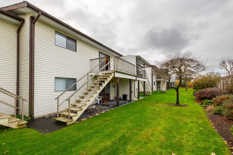 23 32718 GARIBALDI DRIVE - photo 2 of 29