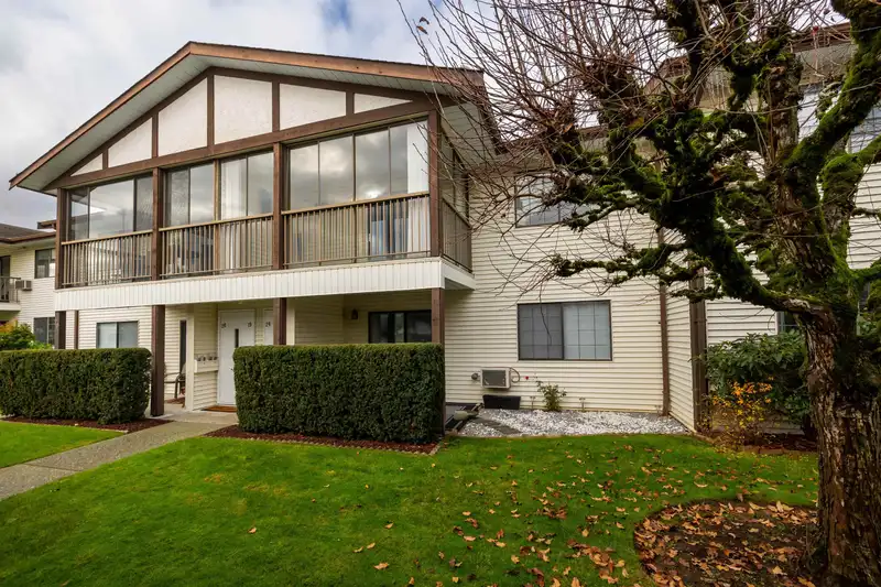 23 32718 GARIBALDI DRIVE - photo 4 of 29