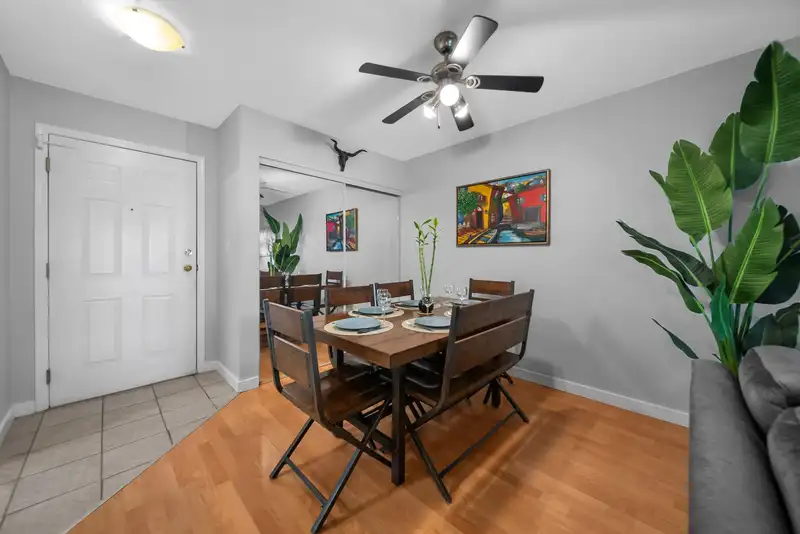 207 3085 PRIMROSE LANE - photo 3 of 35