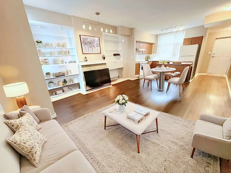 TH13 2089 ROSSER AVENUE - photo 2 of 6