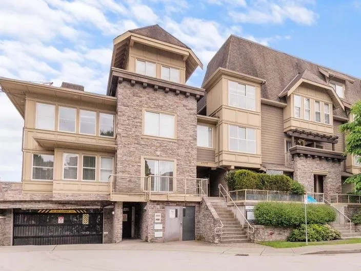 228 2108 ROWLAND STREET - photo 2 of 17