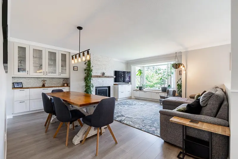 22534 KENDRICK LOOP - photo 2 of 25