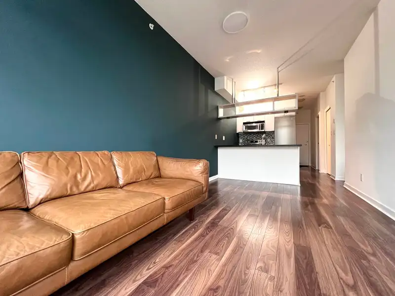 PH7 1082 SEYMOUR STREET - photo 2 of 16