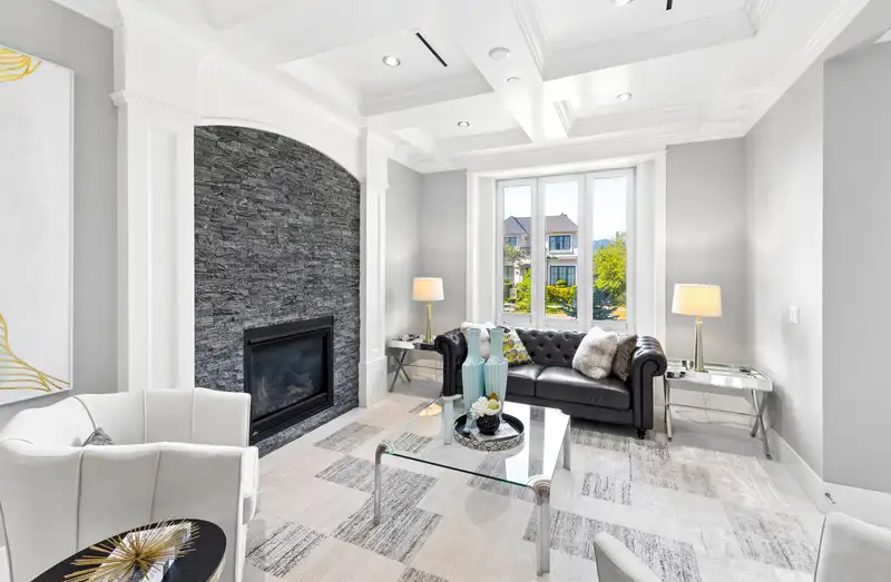 3078 W 20TH AVENUE - photo 3 of 40