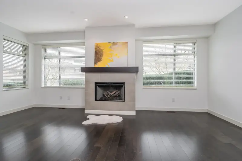 38 2603 162 STREET - photo 4 of 25