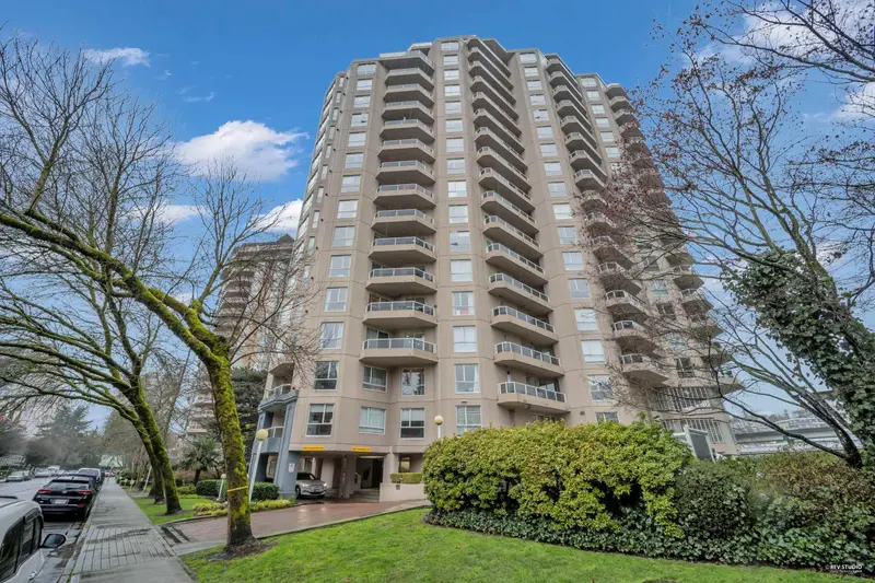 405 1185 QUAYSIDE DRIVE - photo 2 of 25