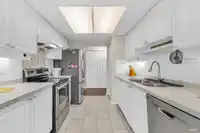405 1185 QUAYSIDE DRIVE - thumbnail 18