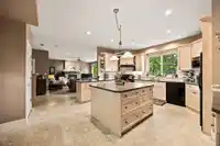 2650 204 STREET - thumbnail 11