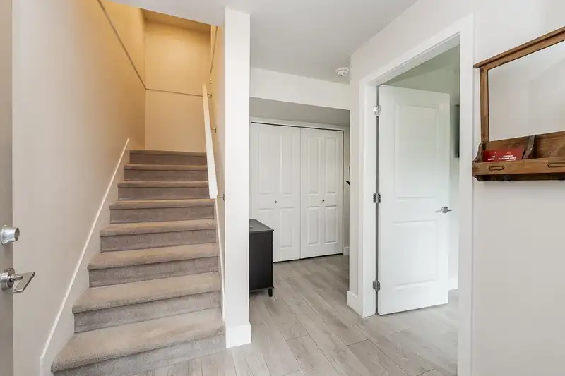 53 15665 MOUNTAIN VIEW DRIVE - photo 3 of 39