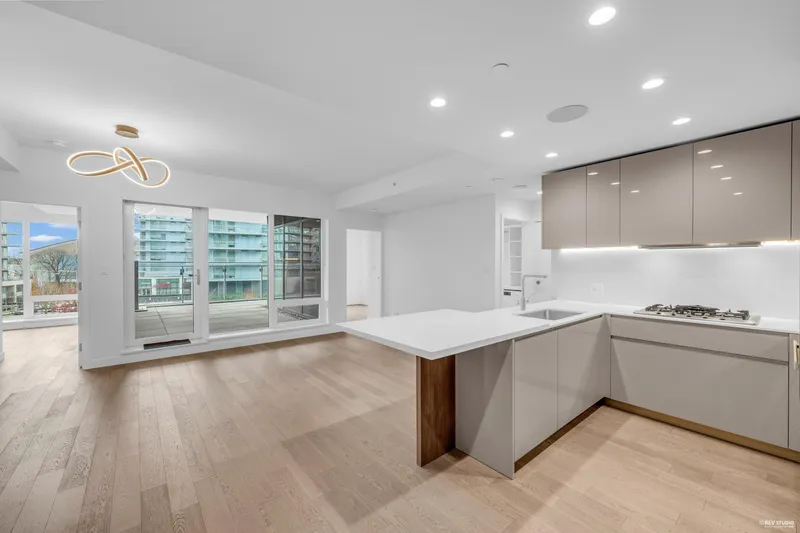 313 6811 PEARSON WAY - photo 4 of 25