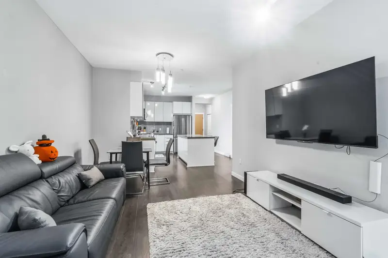 113 607 COTTONWOOD AVENUE - photo 4 of 23