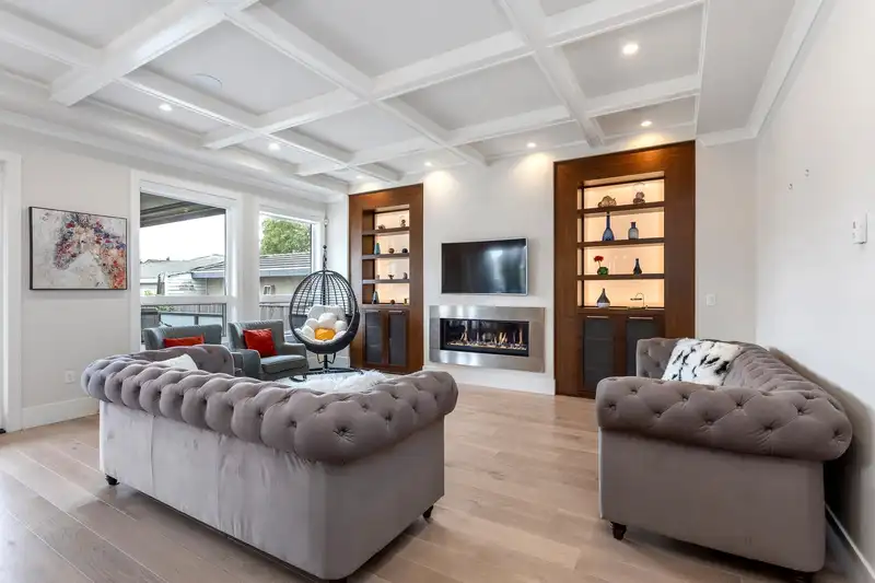 8016 16TH AVENUE - photo 4 of 40