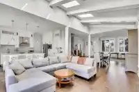 738 E 13TH STREET - thumbnail 2