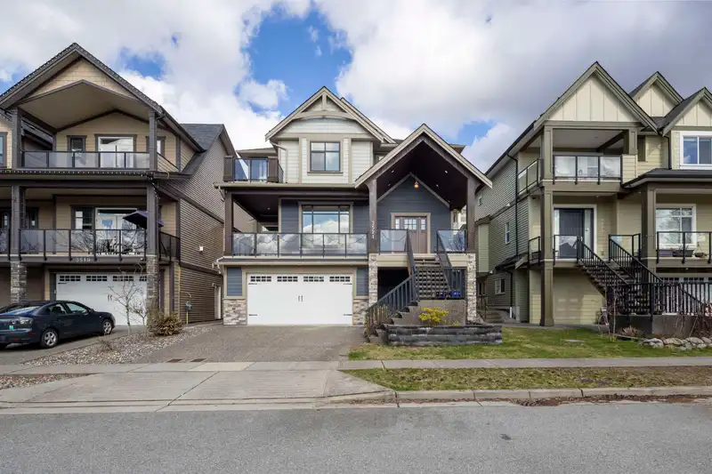 3521 GALLOWAY AVENUE - photo 1 of 40