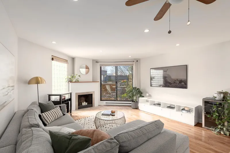 10 766 W 7TH AVENUE - photo 1 of 25