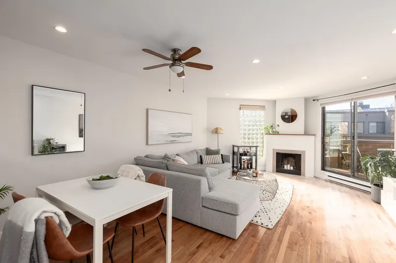 10 766 W 7TH AVENUE - photo 3 of 25