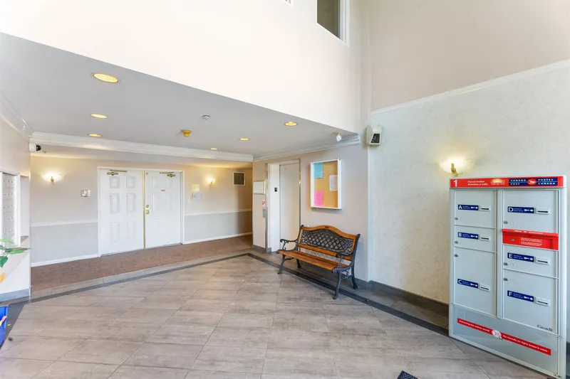 406 12155 75A AVENUE - photo 4 of 22