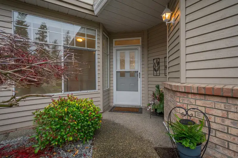 113 2533 152 STREET - photo 4 of 33