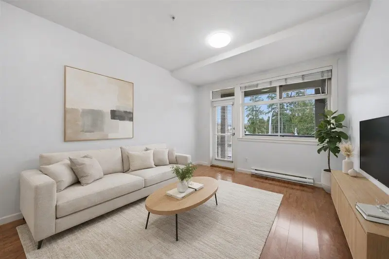 307 22858 LOUGHEED HIGHWAY - photo 2 of 21