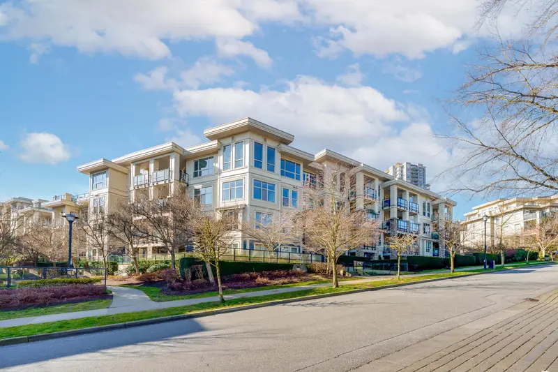 102 250 FRANCIS WAY - photo 1 of 25