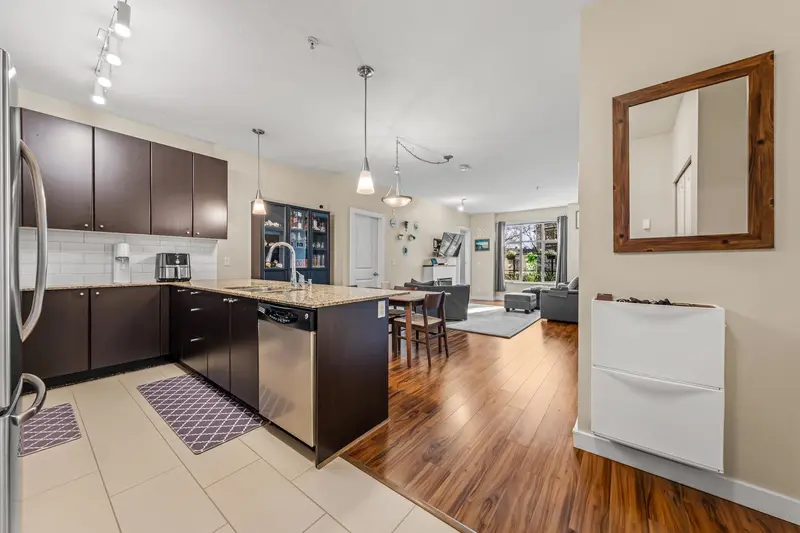 102 250 FRANCIS WAY - photo 2 of 25