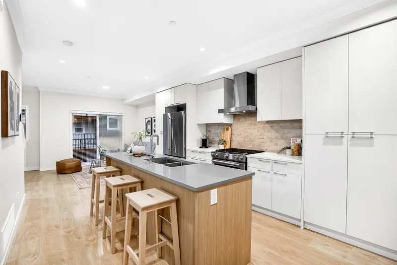 32 22810 113 AVENUE - photo 4 of 25