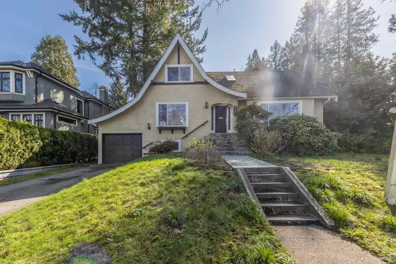 2146 W 33RD AVENUE - photo 1 of 37