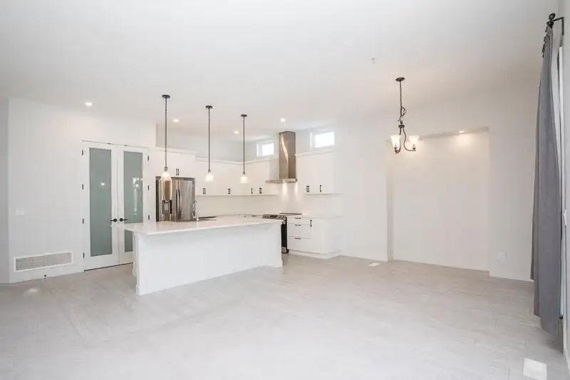 23183 112B AVENUE - photo 3 of 32