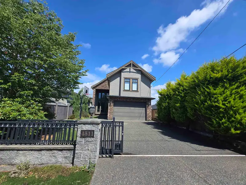 4511 STEVESTON HIGHWAY - photo 3 of 7