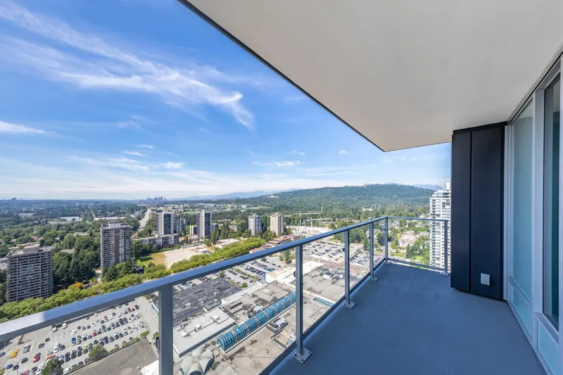 3107 3809 EVERGREEN PLACE - photo 3 of 23