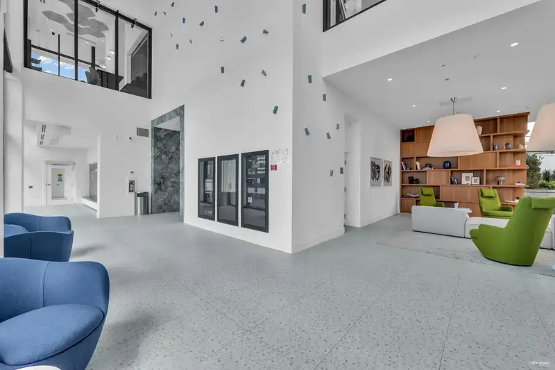 1701 2425 ALPHA AVENUE - photo 2 of 39