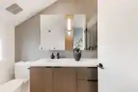 2 550 KASLO STREET - thumbnail 21